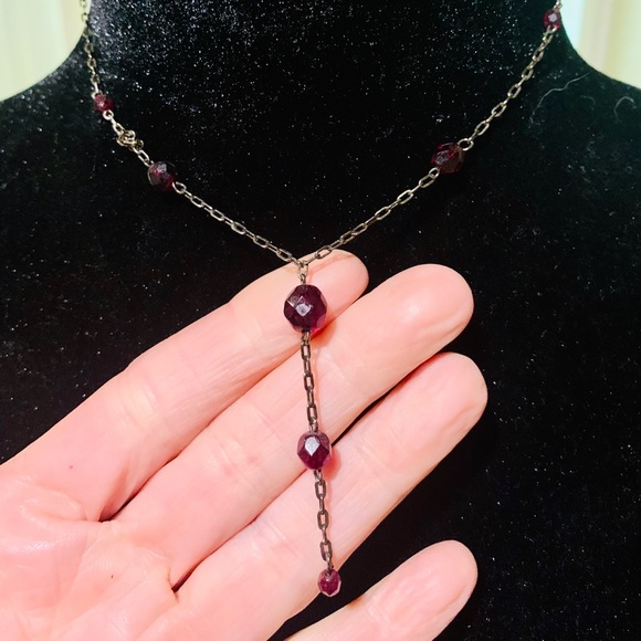 Silver necklace with pink beads - Picture 2 of 3